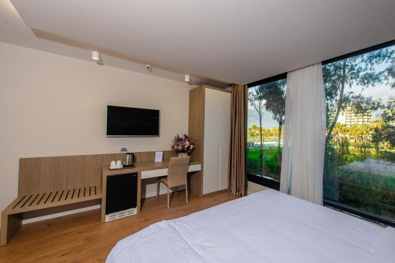 Marina Premium Hotel & Apartment Vlorë Exterior foto