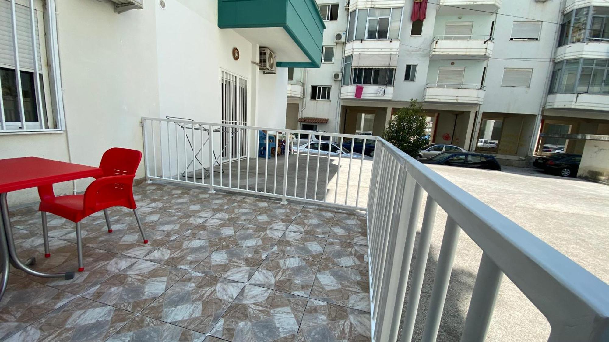 Marina Premium Hotel & Apartment Vlorë Habitación foto
